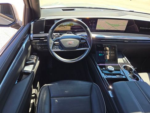 Used 2025 Cadillac Escalade Sport w/ Touring Package AWD/4WD image 22