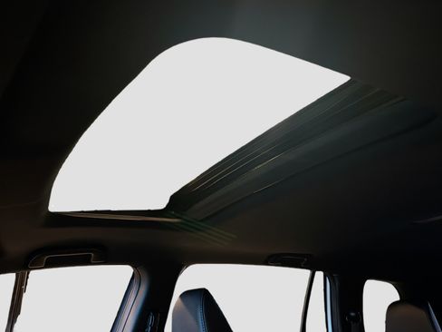 Used 2024 Honda Passport EX-L image 25