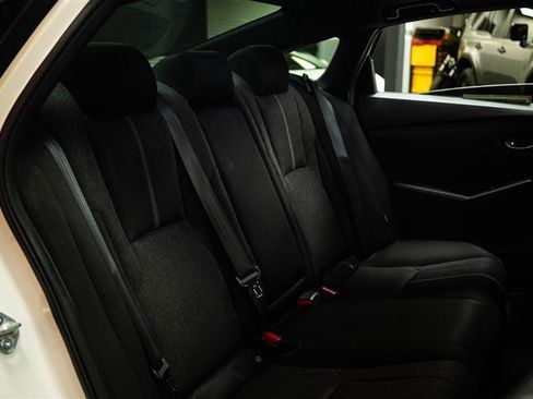 Used 2024 Honda Accord Sport image 11