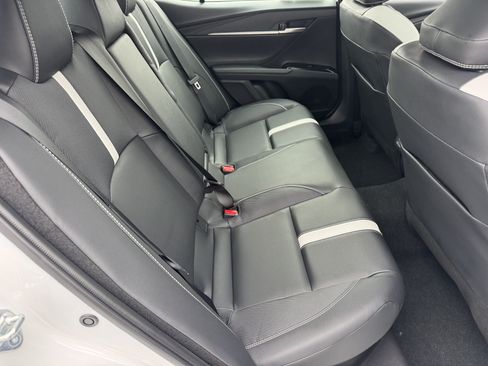 New 2026 Toyota Camry SE FWD image 5