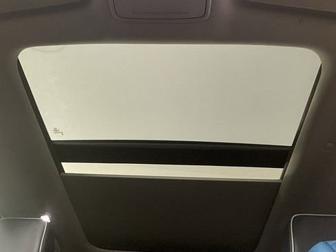 Used 2024 Honda Pilot Elite image 22