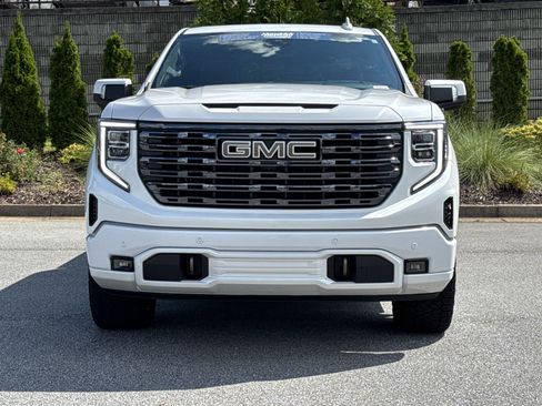 Used 2024 GMC Sierra 1500 Denali Ultimate AWD/4WD image 3