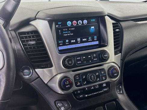 Used 2018 GMC Yukon SLT image 18