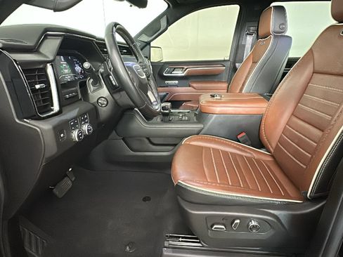Used 2025 GMC Sierra 1500 Denali Ultimate AWD/4WD image 15