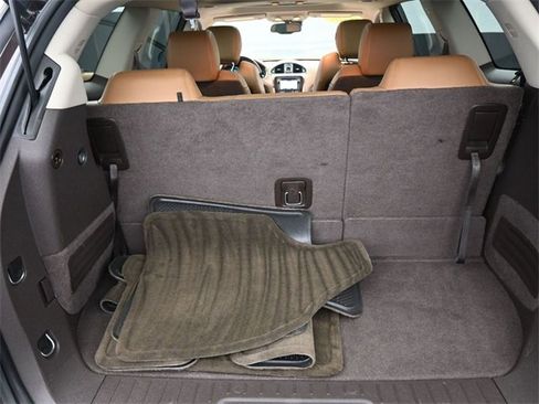 Used 2016 Buick Enclave Premium w/ Experience Buick Package image 27