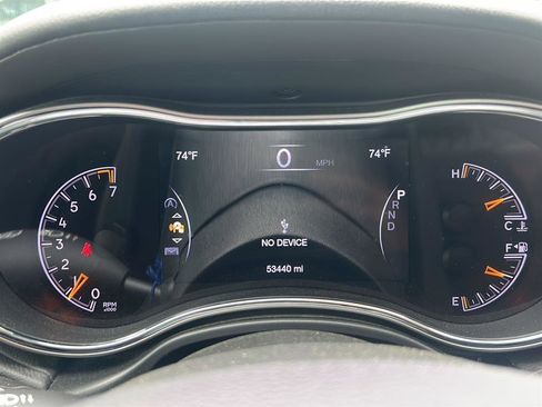 Used 2021 Jeep Grand Cherokee Overland image 6