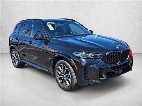 Used 2026 BMW X5 sDrive40i w/ M Sport Package RWD image 3