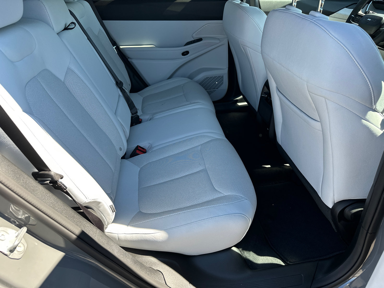 New 2026 Jeep Cherokee Laredo AWD/4WD image 16