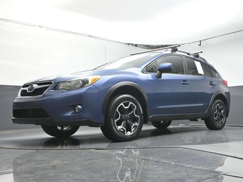 Used 2013 Subaru Crosstrek 2.0i Premium w/ Popular Pkg 1 AWD/4WD image 32