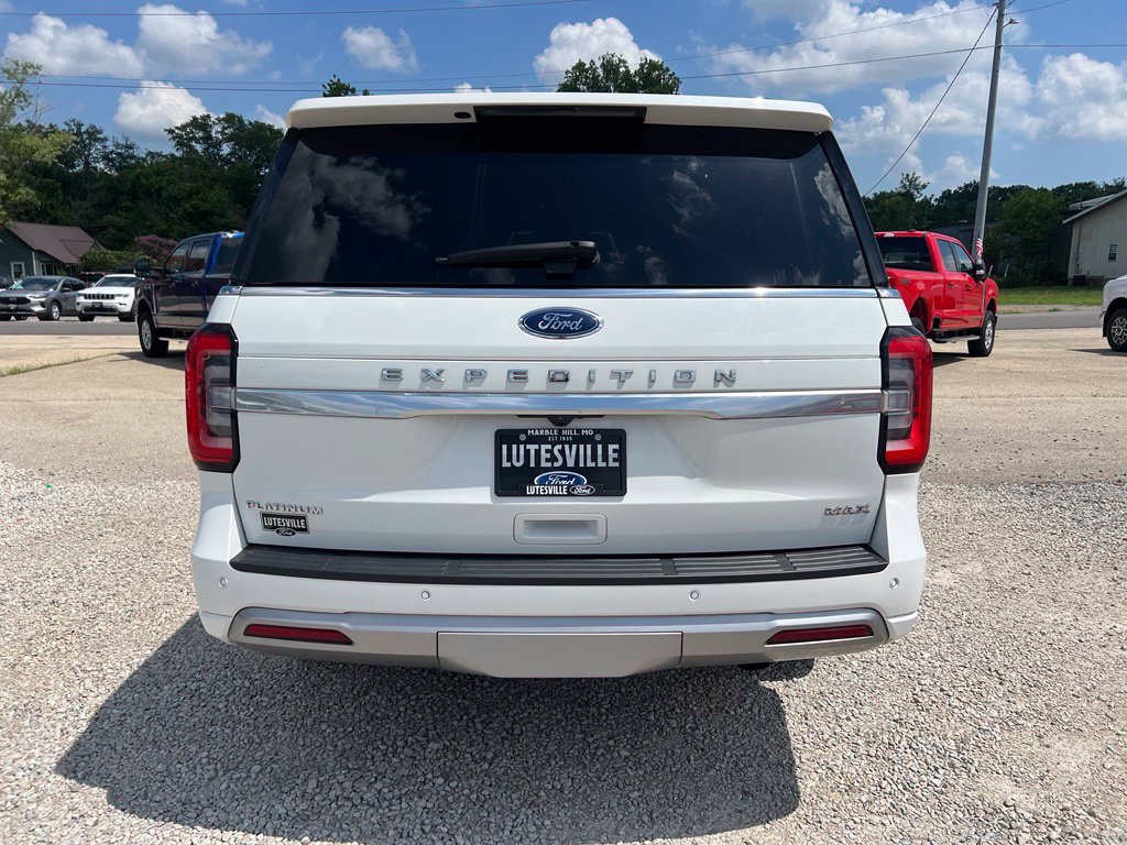 Used 2023 Ford Expedition Max Platinum AWD/4WD image 7