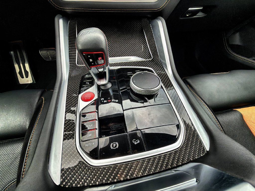 Used 2025 BMW X5 M Competition w/ Executive Package AWD/4WD image 25