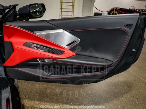 Used 2021 Chevrolet Corvette Stingray Premium Conv w/ Z51 Performance Package RWD image 91