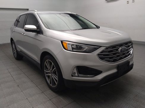 Used 2019 Ford Edge Titanium FWD image 13