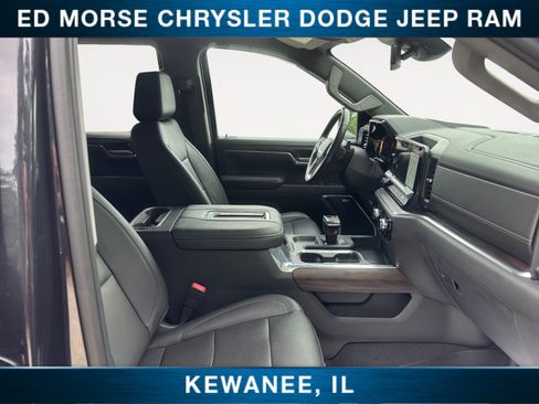 Used 2022 GMC Sierra 1500 SLT w/ SLT Convenience Package AWD/4WD image 15