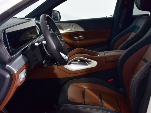 Certified 2025 Mercedes-Benz GLE 53 AMG 4MATIC Coupe image 12