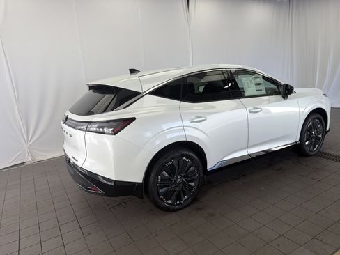 Used 2026 Nissan Murano Platinum image 5