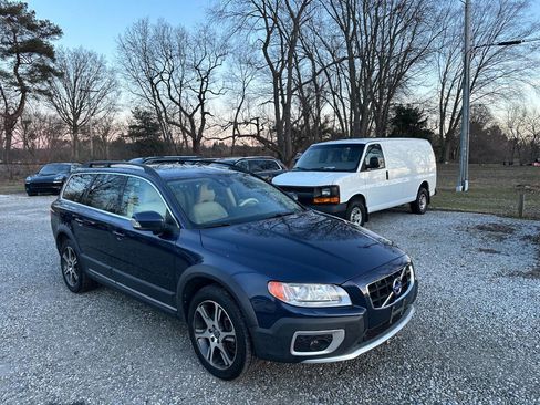 Used 2013 Volvo XC70 T6 image 4