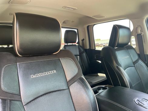Used 2024 RAM 3500 Laramie AWD/4WD image 40