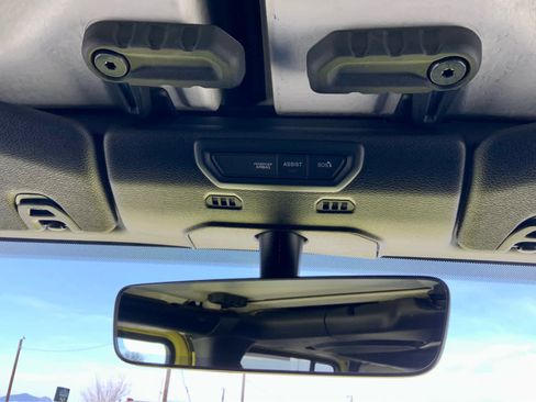 Used 2022 Jeep Wrangler Unlimited Sport AWD/4WD image 40