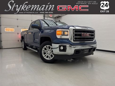 Used 2015 GMC Sierra 1500 SLE w/ SLE Value Package image 1
