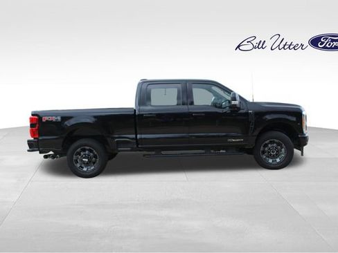 Certified 2023 Ford F250 Lariat w/ Sport Appearance Package image 4