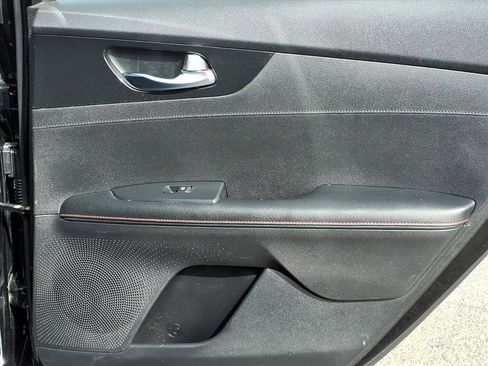 Used 2021 Kia Forte GT image 13