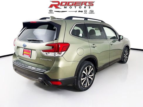 Used 2019 Subaru Forester Limited image 7