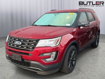 Used 2017 Ford Explorer XLT w/ Equipment Group 202A