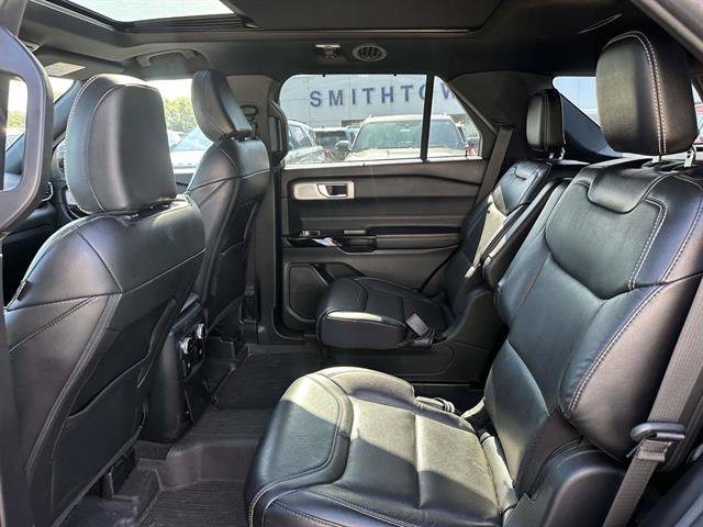Used 2022 Ford Explorer ST w/ Equipment Group 401A AWD/4WD image 31