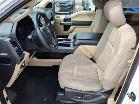 Used 2018 Ford F150 XLT w/ Equipment Group 302A Luxury image 15