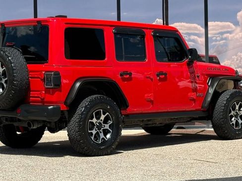 Used 2020 Jeep Wrangler Unlimited Rubicon AWD/4WD image 17