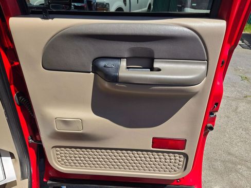 Used 2001 Ford F250 XLT image 15