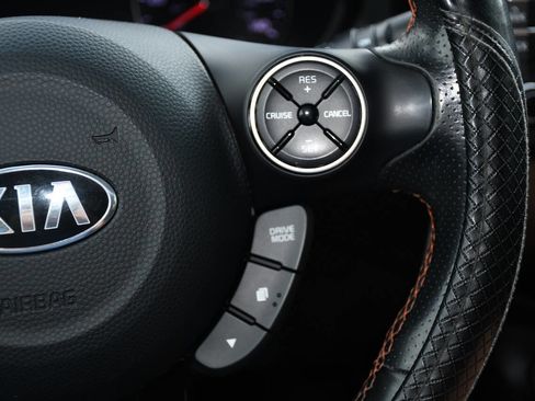 Used 2018 Kia Soul ! image 29