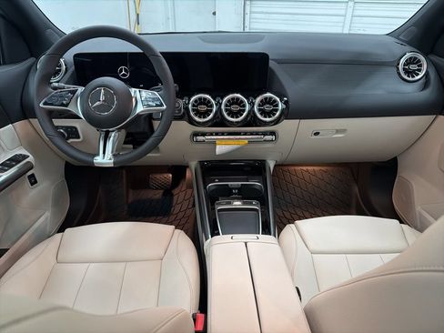 Used 2026 Mercedes-Benz GLA 250 image 22