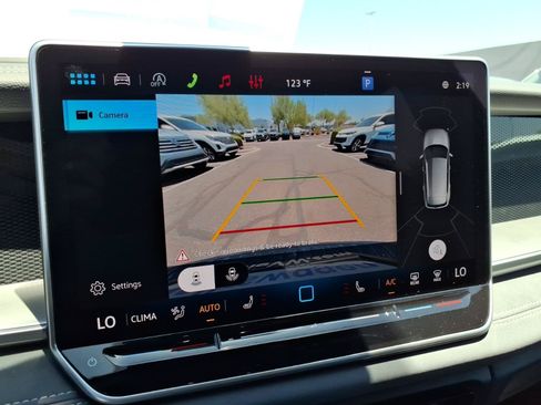 New 2026 Volkswagen Tiguan SE R-Line AWD/4WD image 19