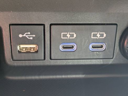 Used 2022 Toyota Highlander Platinum image 25