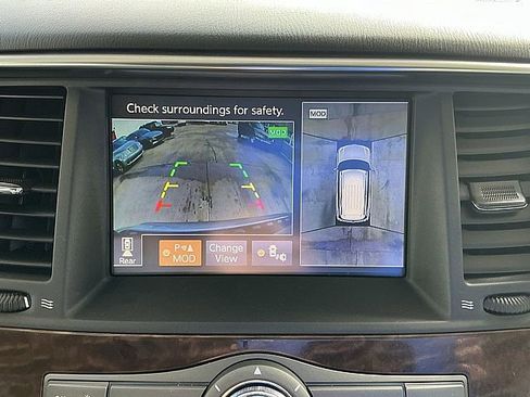 Used 2020 Nissan Armada SL w/ Premium Package image 26