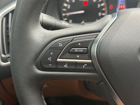 Used 2023 INFINITI Q50 Sensory AWD/4WD image 16