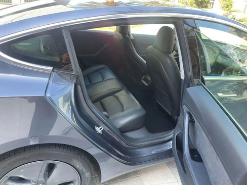 Used 2019 Tesla Model 3 RWD image 13