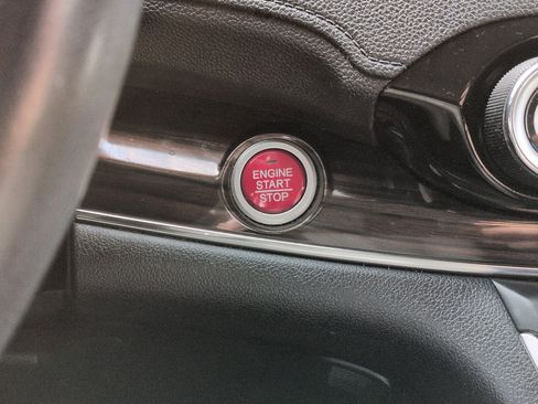 Used 2016 Honda CR-V Touring image 22