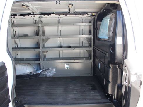 Used 2021 Chevrolet Express 2500 w/ Driver Convenience Package image 8