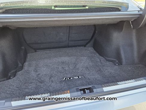 Used 2023 Lexus IS 350 F Sport image 6