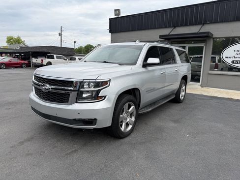 Used 2015 Chevrolet Suburban LT AWD/4WD image 2