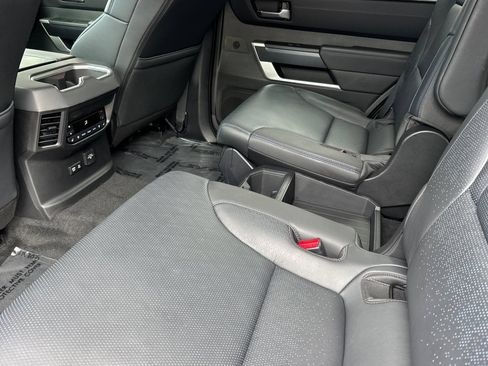 Certified 2025 Toyota Sequoia Platinum AWD/4WD image 15