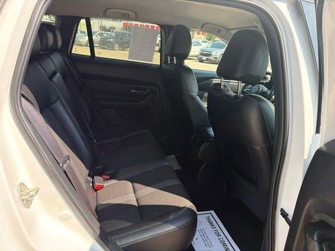 Used 2025 MAZDA CX-50 AWD 2.5 S w/ Preferred Package image 19