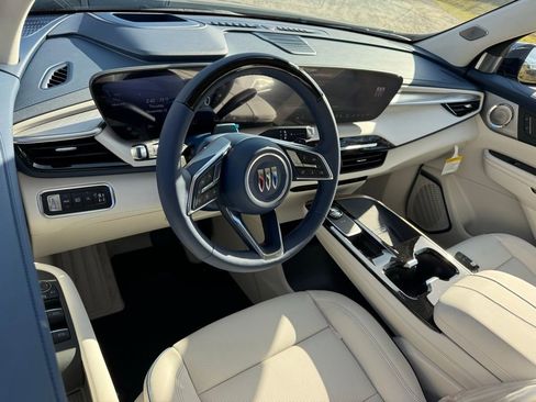 New 2026 Buick Enclave Avenir image 3