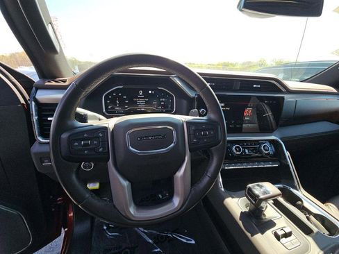 Used 2022 GMC Sierra 1500 Denali AWD/4WD image 4