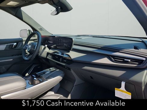 New 2026 Buick Enclave Sport Touring w/ Power Package FWD image 16
