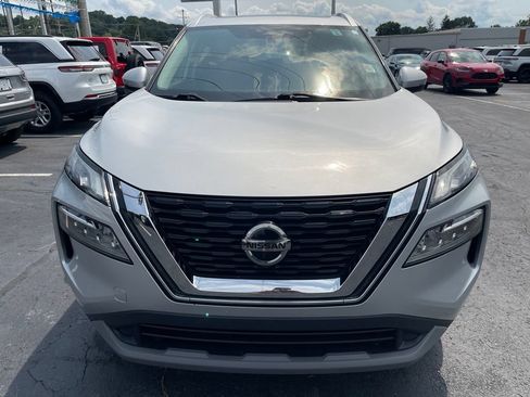 Used 2021 Nissan Rogue SV w/ Premium Package AWD/4WD image 5