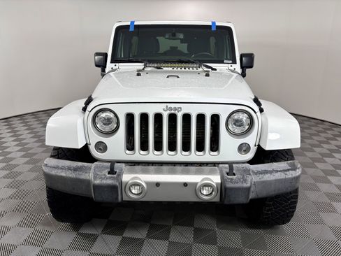 Used 2017 Jeep Wrangler Unlimited Sahara image 8